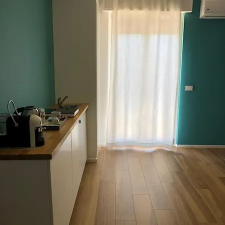 Suite Room Trani * トラーニ