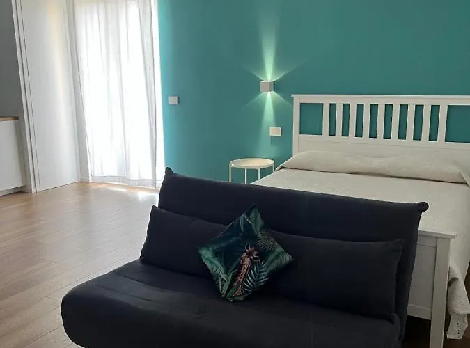 Suite Room Trani * Trani